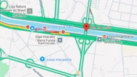 Caminhão tomba na Marginal Tietê e causa congestionamento em SP