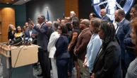 Texas em crise, Gaza sob ameaça e Musk com US$ 29 bilhões