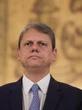 Relator vota por aprovar contas de Tarcísio, mas faz crítica sobre isenções