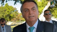 Bolsonaro ataca Justiça e ministro Barroso em conversa com apoiadores