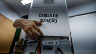 Voto em papel? Saiba o que acontece se a urna quebrar ou faltar luz