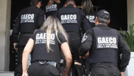 Homenageados no Rio, PMs são presos por integrar 'escritório do crime'