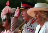 Charles III prys veterane op VJ-diens, onthou ook atoombomme in Japan