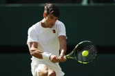 Alcaraz laat nie gras onder sy voete groei op Wimbledon