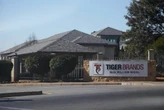 Tiger Brands hoop vir ‘deurbraak’ ná skikkingsaanbod aan sekere listeriose-slagoffers