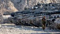 Talle sterf toe Israeliese tenks op skare hongeres in Gasa losbrand