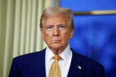 Trump kondig 30%-invoertarief op Suid-Afrikaanse produkte aan