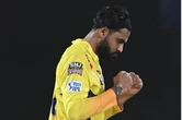 Jadeja's 37-run blitz ends Bangalore's unbeaten run in IPL