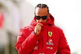 Hy ‘geniet werklik’ sy nuwe Ferrari, sê Hamilton