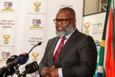 Regering ‘nie gekant’ teen vergoeding vir fluitjieblasers