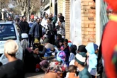 Mayfair-brand: 80 immigrante, onwettige crèche in een huis