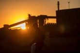 Werkskepping is ’n ‘draaideur’: Vaste werk ontwyk miljoene Suid-Afrikaners