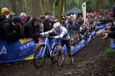 Ribbesering hou Van der Poel vir eers van fiets