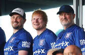 Popster Ed Sheeran help Ipswich om speler te werf