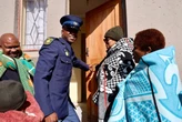 Konstabel met nuwe huis beloon ná heldedaad toe brand woning verwoes