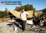 Honde geskiet, huis afgebrand: ‘Hulle soek my plaas!'