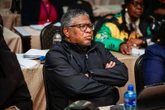 Midde-Ooste: Sonder reëls loop jy die risiko van WO3, sê Mbalula