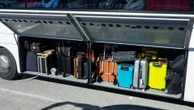 Beweging in tas op Nieu-Seelandse bus is toe kind (2)
