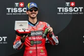 Bagnaia voor in Tsjeggiese MotoGP na Márquez val