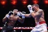 Lerena en Cafu kry slae, maar Usyk en Pacquiao blink uit in bokskryt