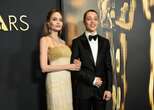 FOTO'S | Angelina Jolie saam met seun Knox (16) op rooi tapyt