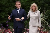 Appèlhof skeld 2 vroue vry wat beweer Franse presidentsvrou is ’n man