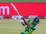 Pakistan se aanvangskolwer Fakhar vir res van toernooi uit