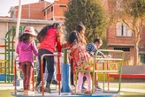 Welsynkrisis in Gauteng: Kinderhuise moet nou aan kinders verduidelik waar die geld is