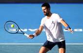 Djokovic begin sy seisoen teen jong Aussie