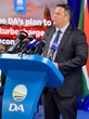 DA-leier: ‘Ons kan nie net SA aan ’n radikale sosialistiese regering gee’