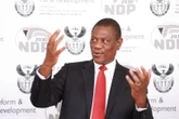 VSA: Regering wil hê Afrikaners, boere moet in SA bly – Mashatile