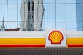 Aramco, Trafigura said to compete for Shell SA assets