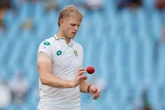 Proteas mors met Zimbabwe; Bosch voeg 5 paaltjies by sy 100-tal