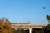 Gautrein en helikopter pak mekaar kort voor lugskou