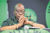 Verraad, sê ANC én EFF oor Zuma se besoek aan Marokko