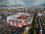 United gaan vennootskap met owerhede aan oor planne vir Old Trafford