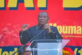 NGV sal in werking gestel word, belowe Cyril op Cosatu-saamtrek