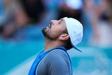 BBC pos Kyrgios as Wimbledon-kommentator weens aanranding