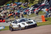 Kaapse renjaer oorgehaal om Britse Porsche Cup-titel te verower