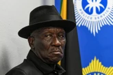 Polisiedrama: Cele vies oor berig dat hy glo in sakeman se woning bly