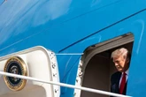 Trump reis na Midde-Ooste vir sake, beleggings
