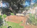 Vier strate se riool stoot oral by vrou se huis in Bellville op