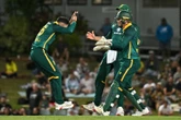 Keshav draai Aussies kis in 1ste eendagstryd