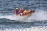 Vrystater snel meisies te hulp wat by Diaz-strand in moeilikheid beland