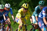 Le Court Pienaar klou vas aan haar voorsprong in Tour de France
