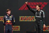 Russell skimp Mercedes is steeds agter Verstappen aan