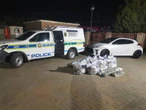 Lorrie met 6 600 bondels Khat in Vrystaat onderskep