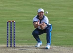De Villiers gaan weer net kolf, Indië onttrek hom aan halfeindstryd