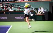 Swiatek pak 17-jarige Andreeva in Indian Wells-halfeindronde