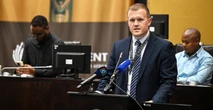 ‘Blouligboewe’ se vryspraak: Cameron bekommerd oor polisie-tugstelsels
